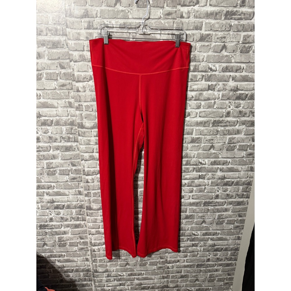 PINK‎ Red Flare Pant
